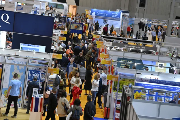 A Place in the Sun Live Birmingham 2023 - Aisle